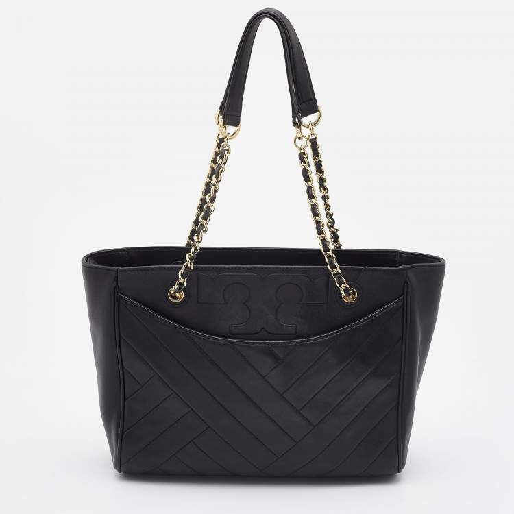 Pre Owned Tory Burch Black Quilted Leather Alexa Chain Tote