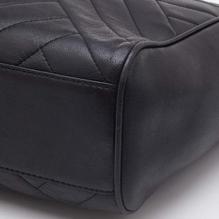 Pre Owned Tory Burch Black Quilted Leather Alexa Chain Tote