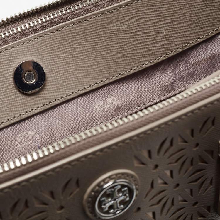 Pre Owned Tory Burch Grey Floral Laser Cut Leather Double Zip Robinson Tote 