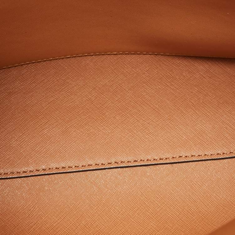 Pre Owned Tory Burch Black Leather Triple Compartment Perry Tote