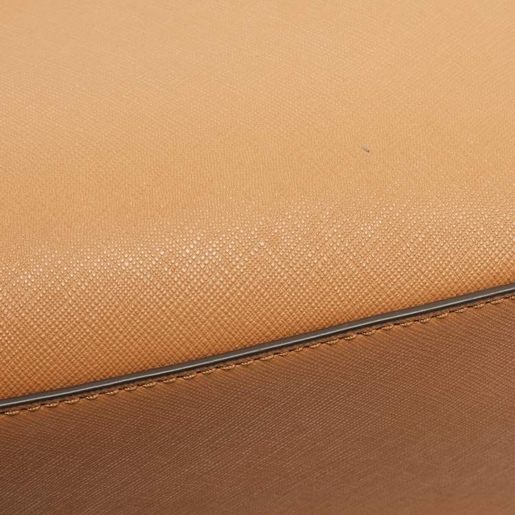 Pre Owned Tory Burch Tan Leather Triple Compartment Robinson Tote