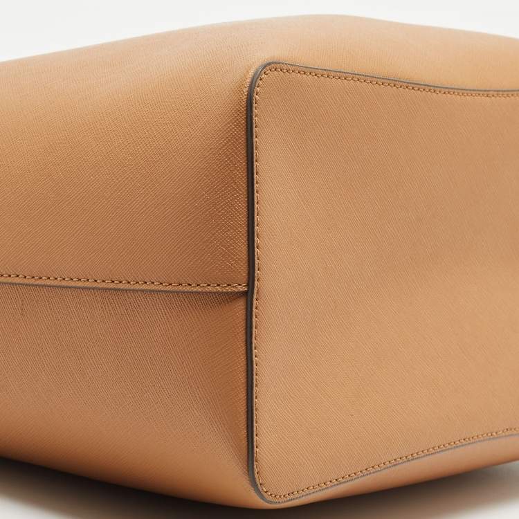 Pre Owned Tory Burch Tan Leather Triple Compartment Robinson Tote