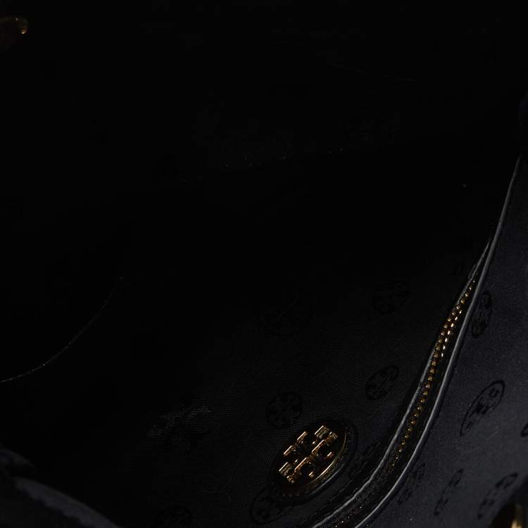 مملوكة مسبقًا Tory Burch Black Leather Whipstitch Fold Over Crossbody Bag