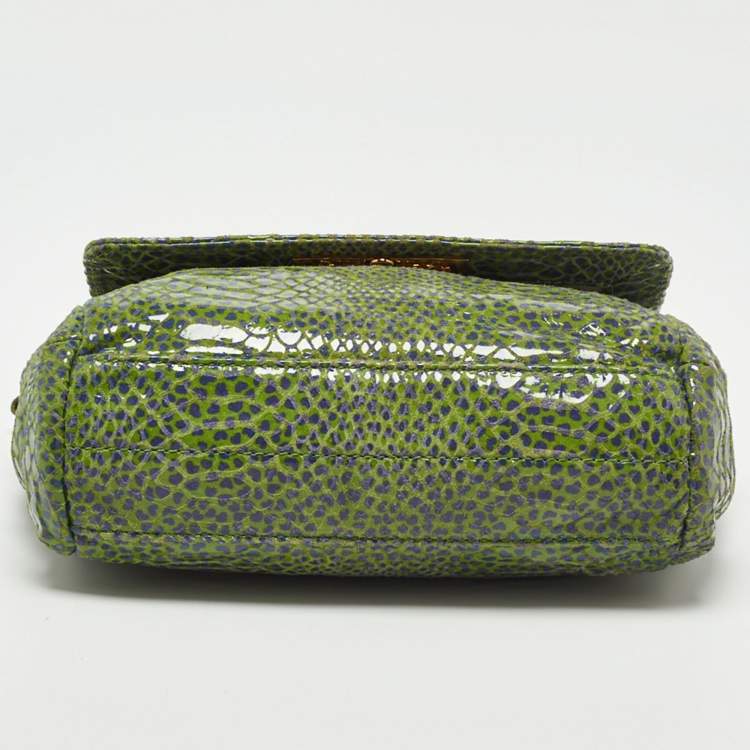 مملوكة مسبقًا Tory Burch Green Python Print Laminate Leather Shoulder Bag