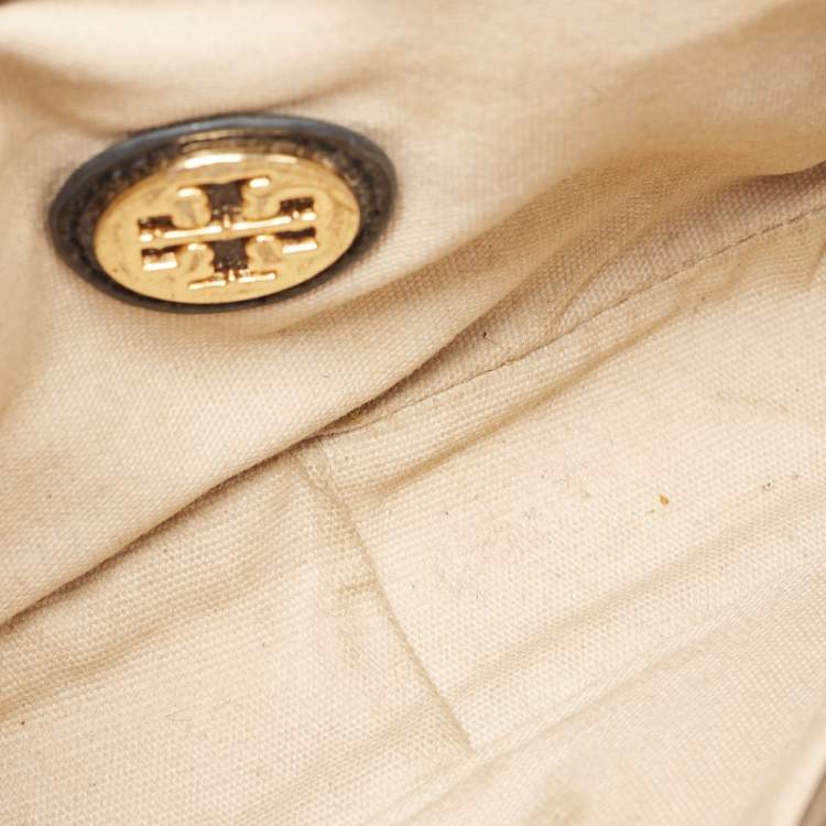 Pre Owned Tory Burch Black Saffiano Patent Leather Robinson Shoulder Bag