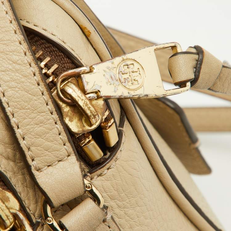 Pre Owned Tory Burch Beige Leather Double Zip Camera Bag