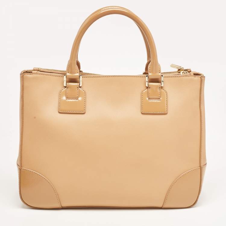 Pre Owned Tory Burch Beige Saffiano Patent and Leather Robinson Double Zip Tote