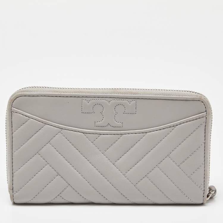 Pre Owned Tory Burch Grey Leather Alexa Continental Wallet