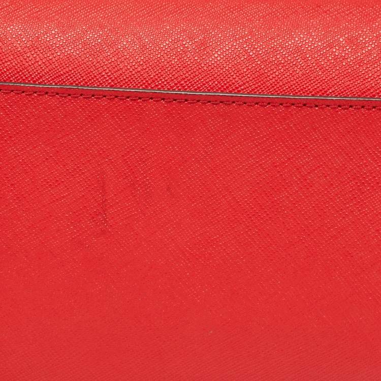 Pre Owned Tory Burch Red Saffiano Leather Robinson Wallet on Chain
