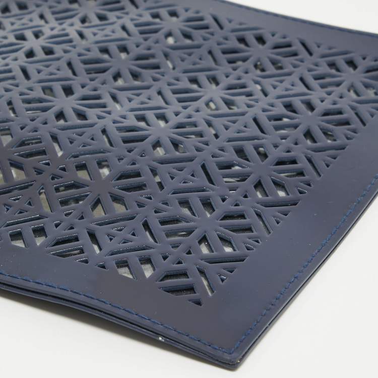 Pre Owned Tory Burch Blue Laser Cut Patent Leather Wristlet Pouch