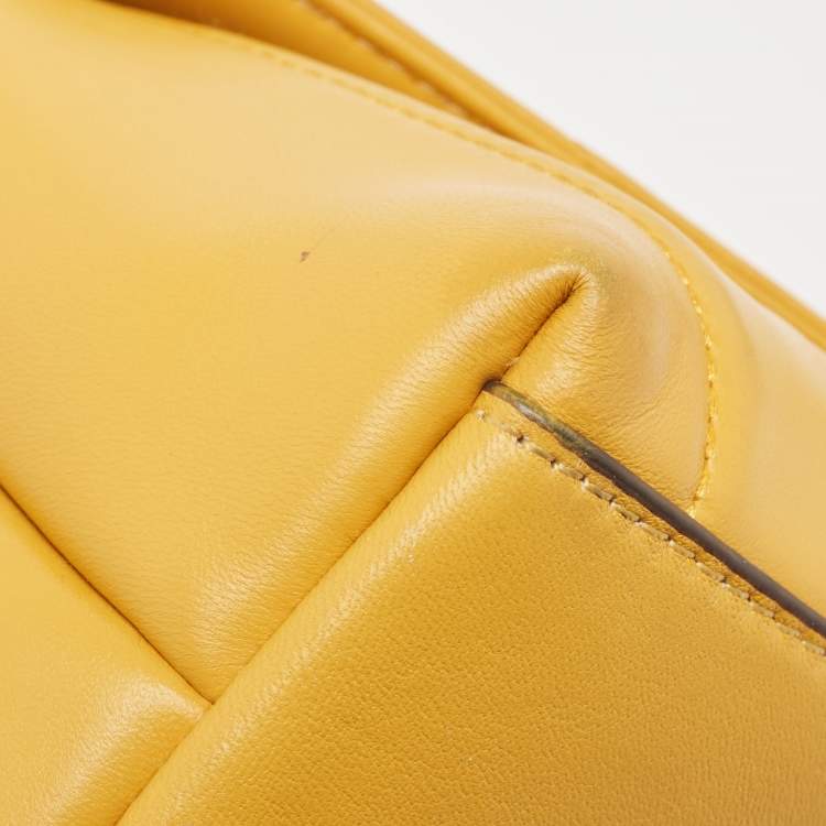 Pre Owned Tory Burch Yellow Quilted Leather Kira Top Handle Bag