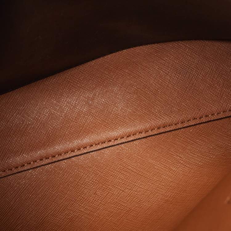 Pre Owned Tory Burch Black Leather Walker Tote