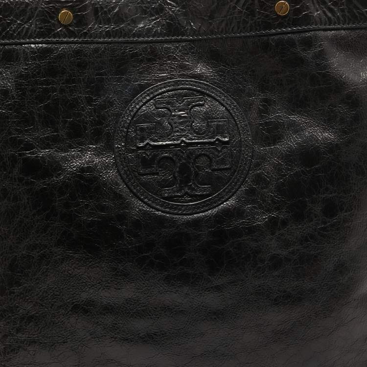 Pre Owned Tory Burch Black Crinkled Patent Leather Embossed Tote