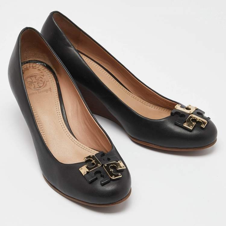 Pre Owned Tory Burch Black Leather Metal Logo Wedge Pumps Size 37.5