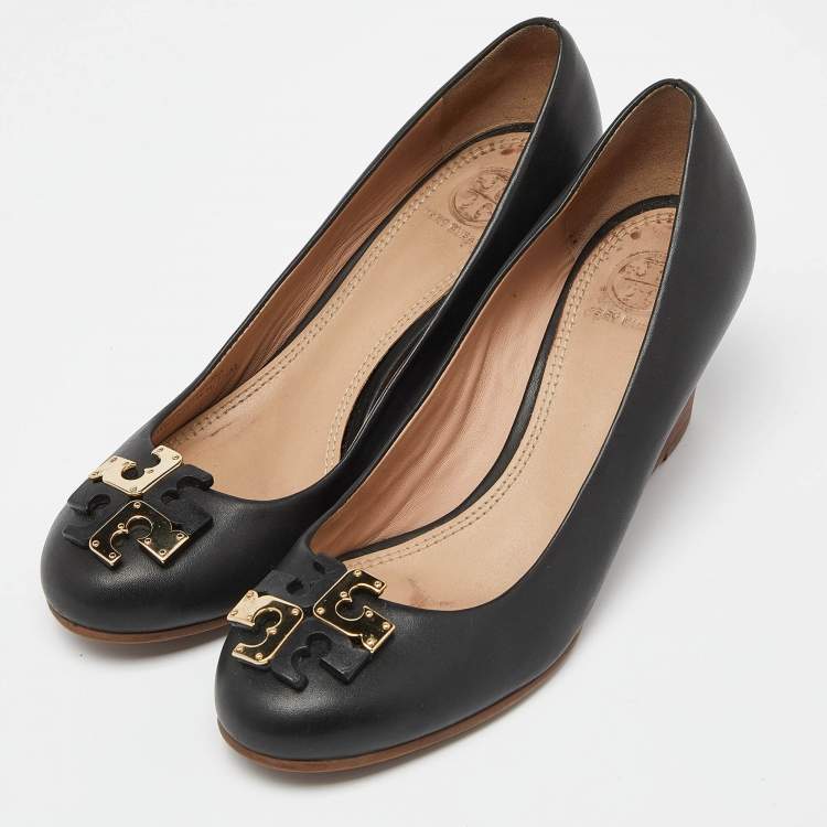 Pre Owned Tory Burch Black Leather Metal Logo Wedge Pumps Size 37.5