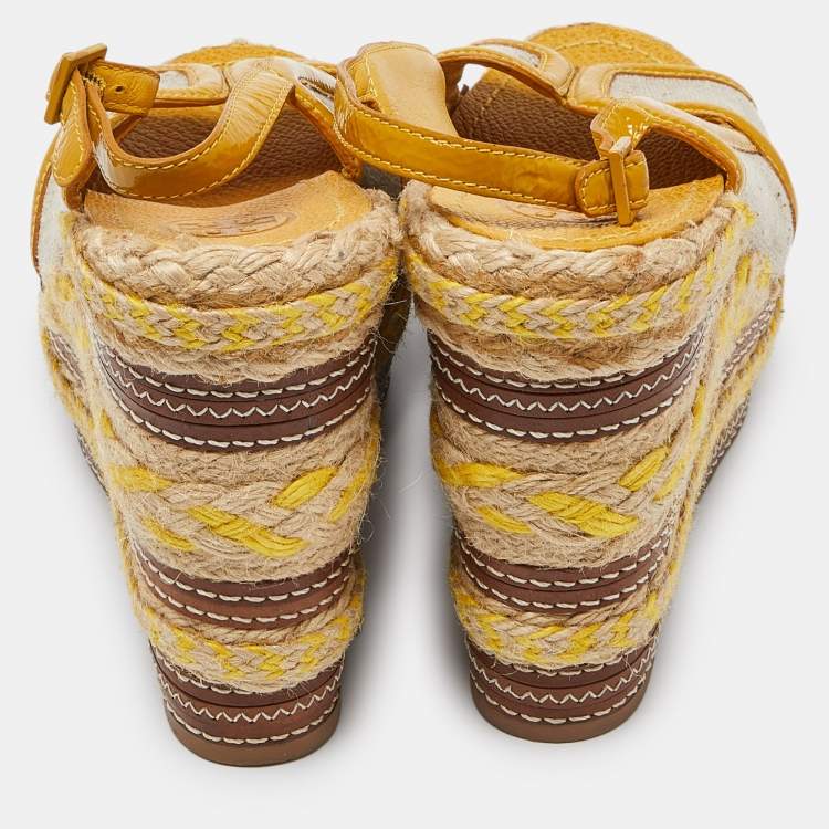 Pre Owned Tory Burch Yellow/Beige Canvas and Patent Leather Espadrille Wedge Platform Slingback Sandals Size 40