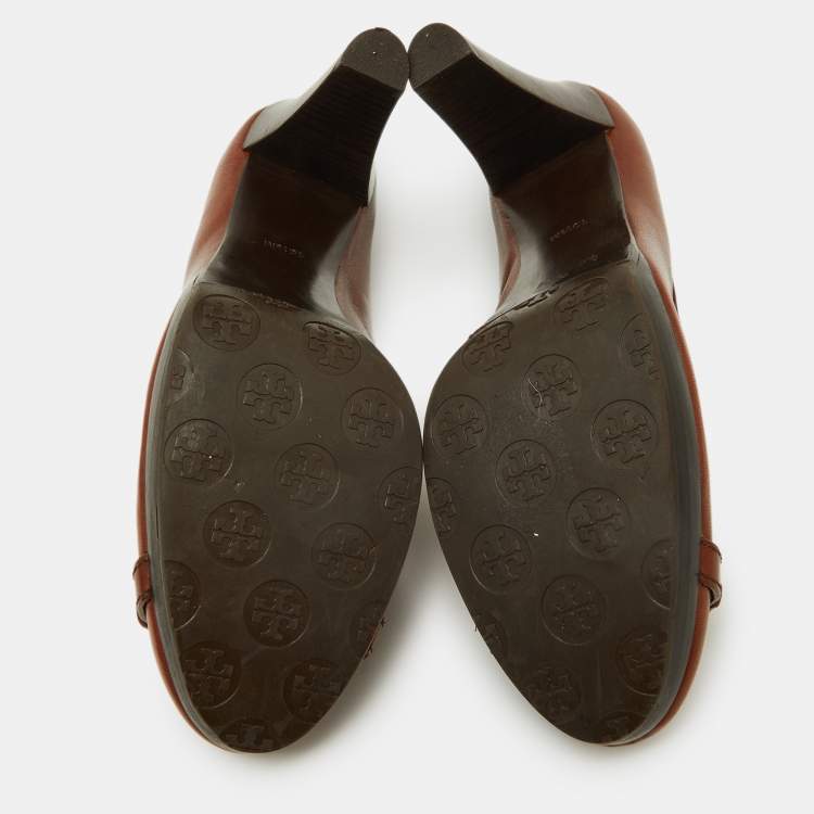 Pre Owned Tory Burch Brown Leather Logo Detail Round Toe Pumps Size 40.5