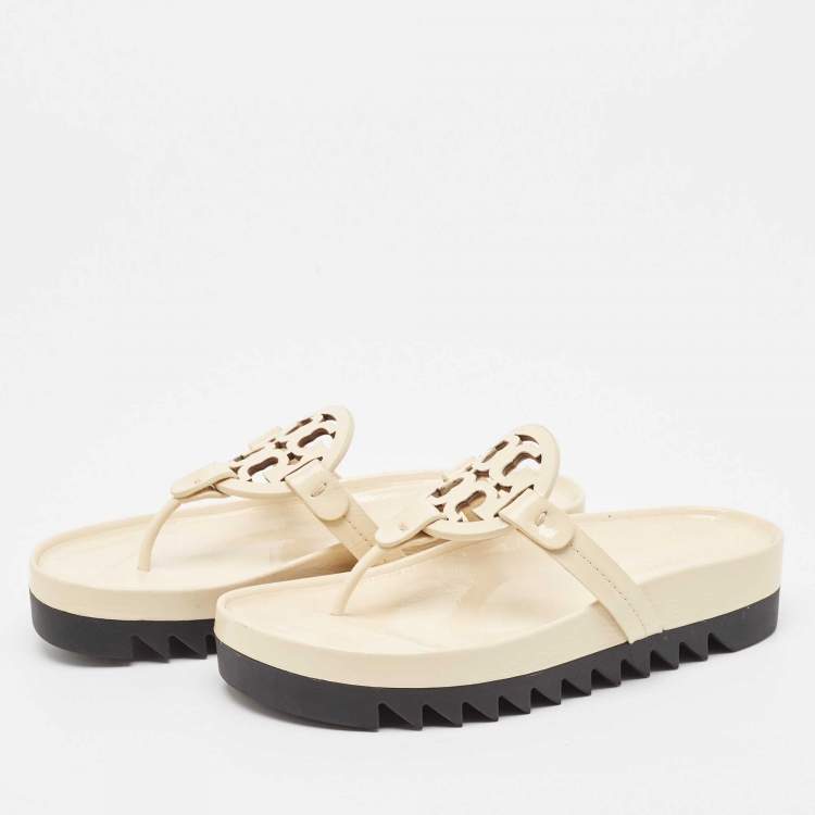 Pre Owned Tory Burch Cream Patent Leather Miller Cloud Thong Slide Sandals Size 37.5
