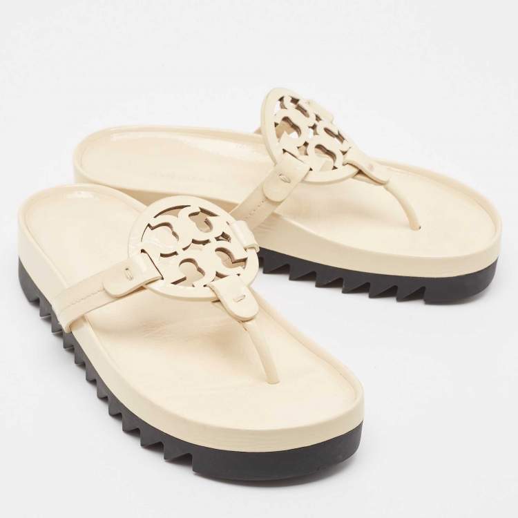 Pre Owned Tory Burch Cream Patent Leather Miller Cloud Thong Slide Sandals Size 37.5