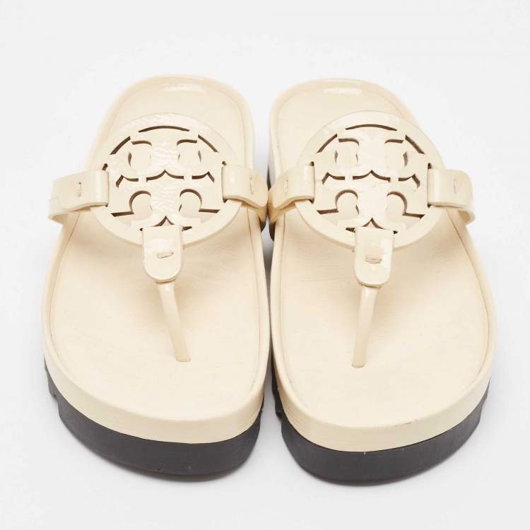 Pre Owned Tory Burch Cream Patent Leather Miller Cloud Thong Slide Sandals Size 37.5
