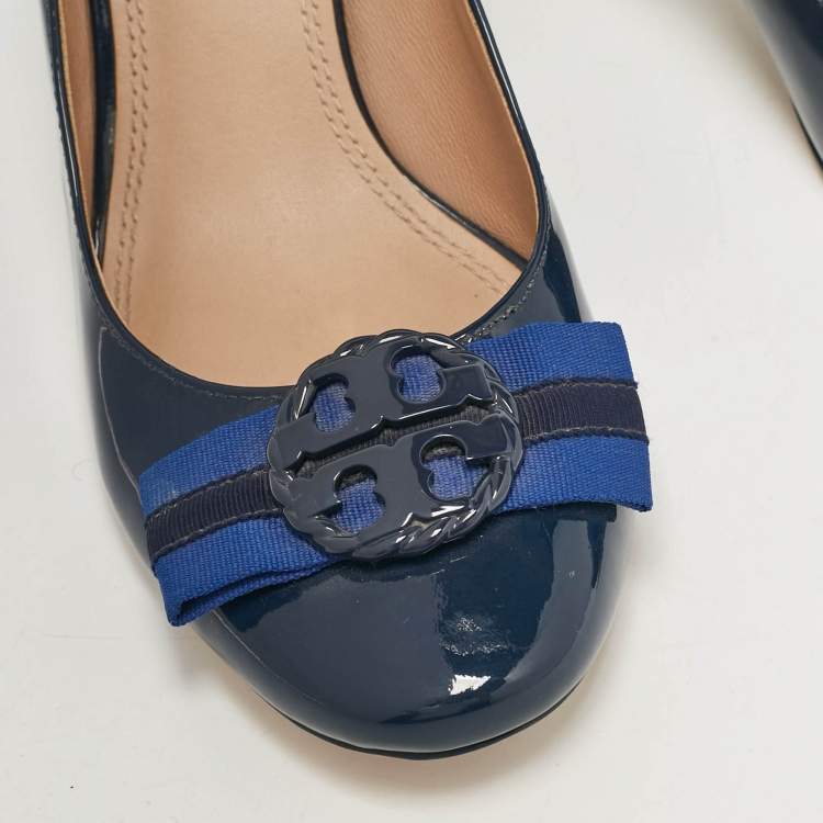 Pre Owned Tory Burch Blue Patent Leather Janey Block Heel Pumps Size 40