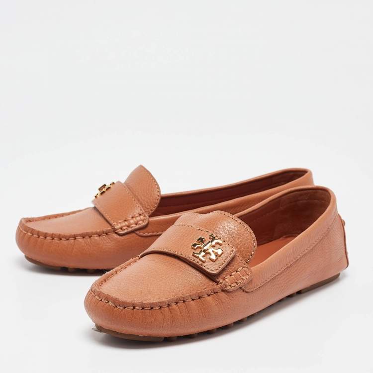Pre Owned Tory Burch Brown Leather Kira Slip On Loafers Size 37.5