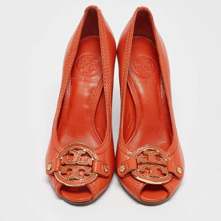 Pre Owned Tory Burch Orange Leather Wedge Sandals Size 37