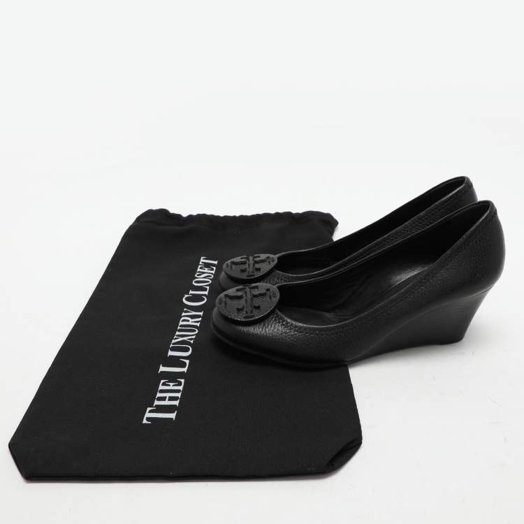 Pre Owned Tory Burch Black Leather Sally Wedge Pumps Size 36.5
