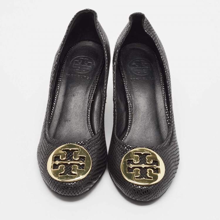 Pre Owned Tory Burch Black Textured Leather Sally Wedge Pumps Size 38.5