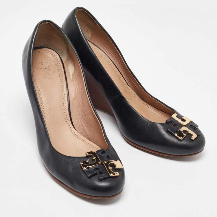 Pre Owned Tory Burch Black Leather Lowell Wedge Pumps Size 38.5