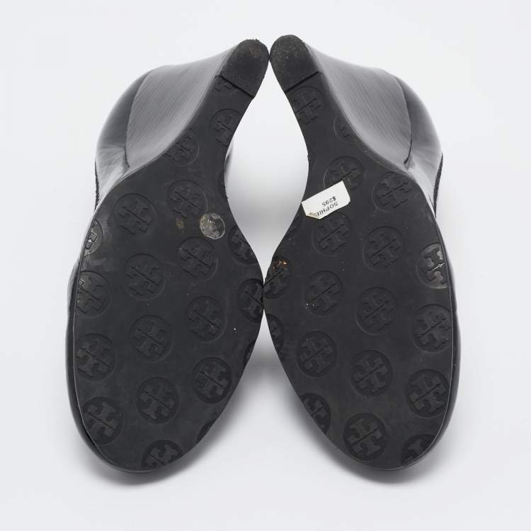 Pre Owned Tory Burch Black Patent Leather Wedge Pumps Size 38