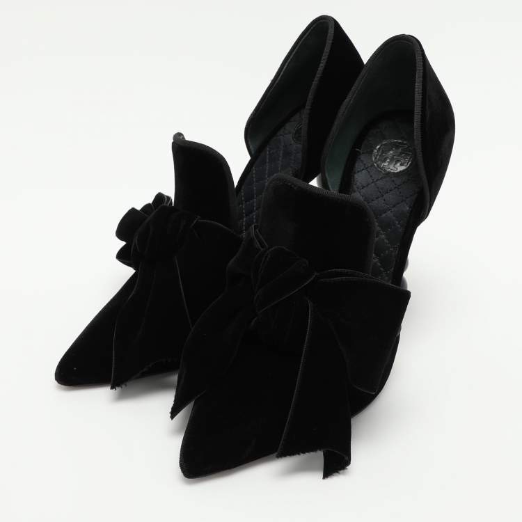 مملوكة مسبقًا Tory Burch Black Velvet Clara Bow Pumps Size 37.5