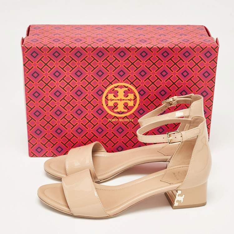 Pre Owned Tory Burch Beige Patent Leather Finley Sandals Size 39