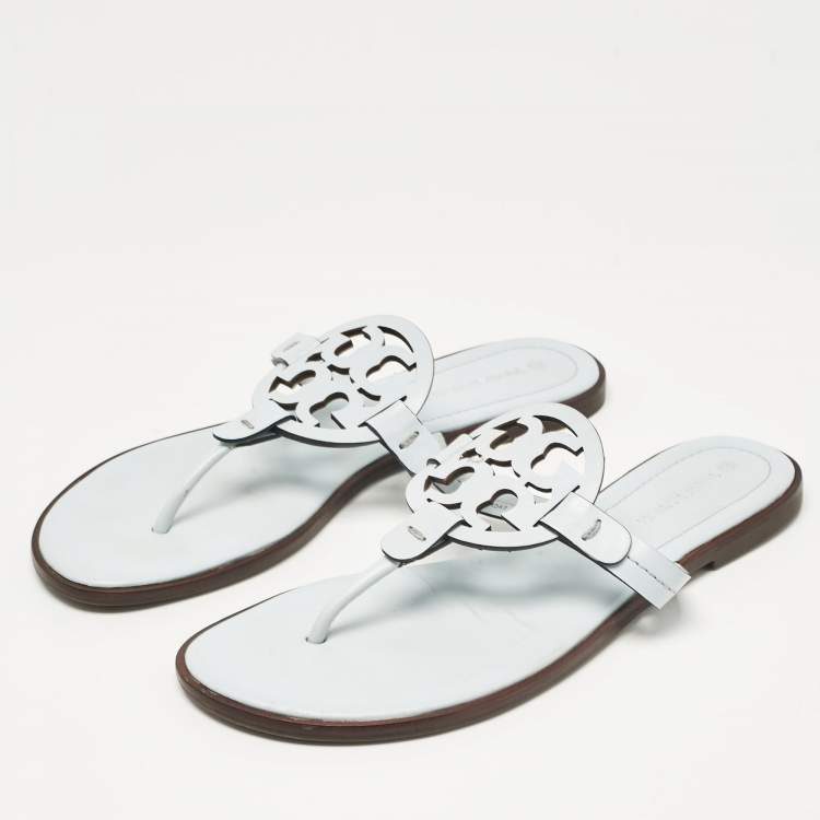 مملوكة مسبقًا Tory Burch Light Blue Leather Miller Thong Flats Size 39