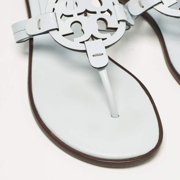 مملوكة مسبقًا Tory Burch Light Blue Leather Miller Thong Flats Size 39