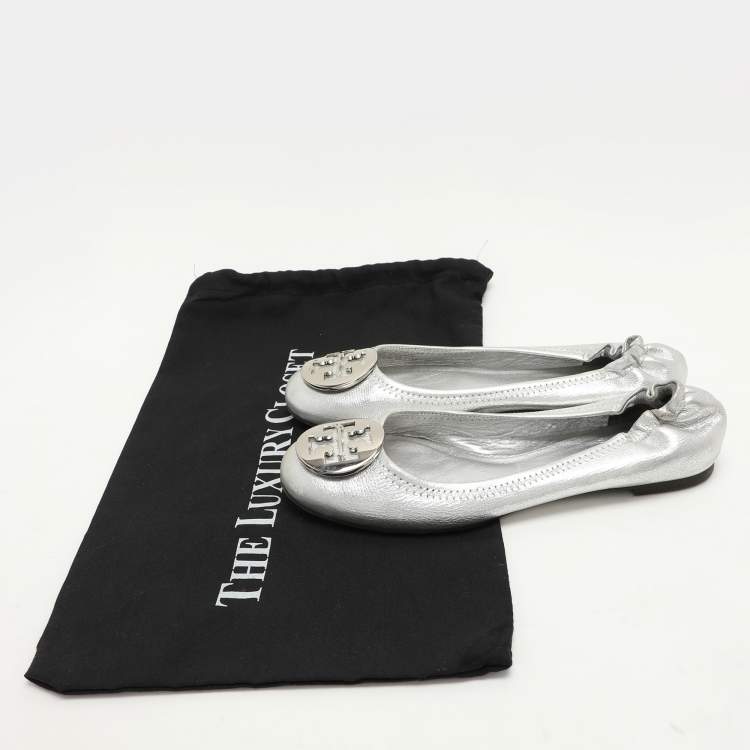 Pre Owned Tory Burch Silver Leather Minnie Ballet Flats 37.5