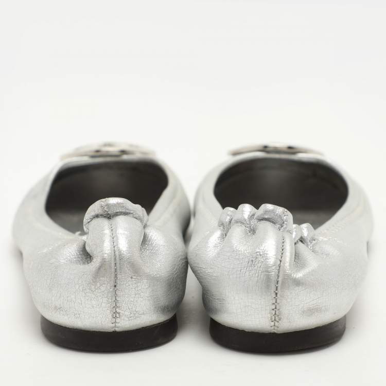 Pre Owned Tory Burch Silver Leather Minnie Ballet Flats 37.5