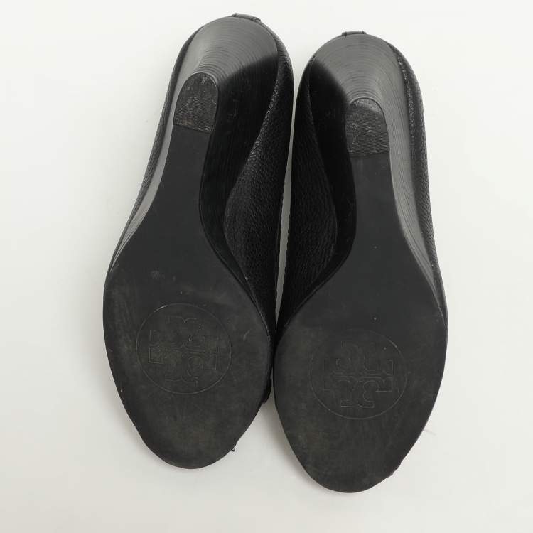Pre Owned Tory Burch Black Leather Leticia Wedge Pumps Size 37