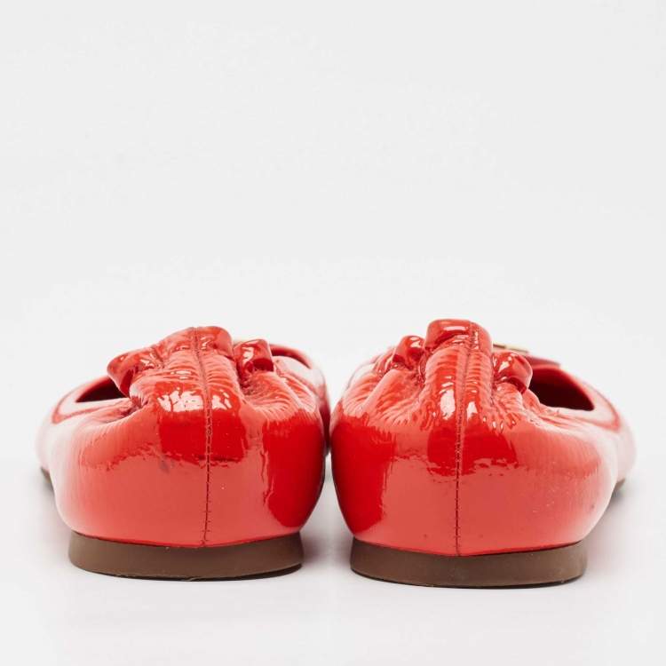 Pre Owned Tory Burch Red Patent Leather Reva Scrunch Ballet Flats Size 38.5