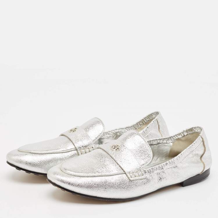 Pre Owned Tory Burch Silver Leather Ballet Loafers Size 38.5