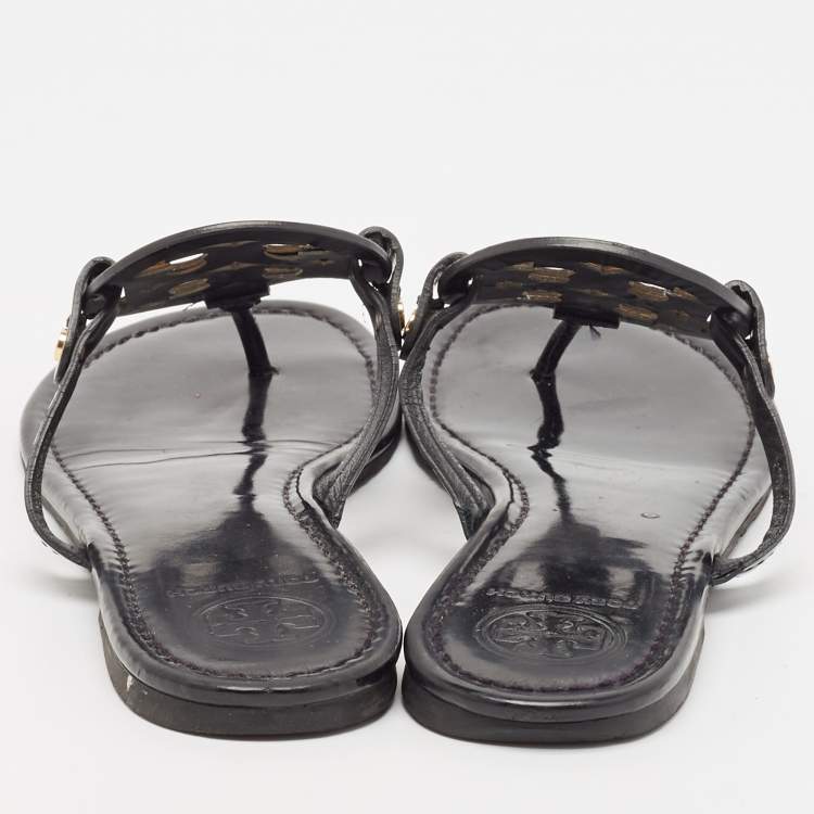 مملوكة مسبقًا Tory Burch Black Patent Leather Miller Thong Flats Size 40