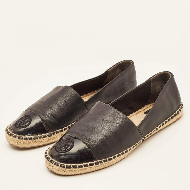 مملوكة مسبقًا Tory Burch Black Leather Logo Cap Toe Espadrille Flats Size 39