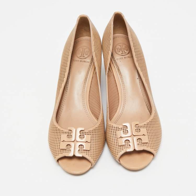 Pre Owned Tory Burch Beige Leather Jade Peep Toe Wedge Pumps Size 37