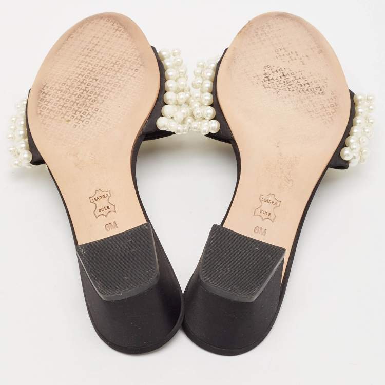 Pre Owned Tory Burch Black Satin Faux Pearl Embellished Slide Sandals Size 36.5