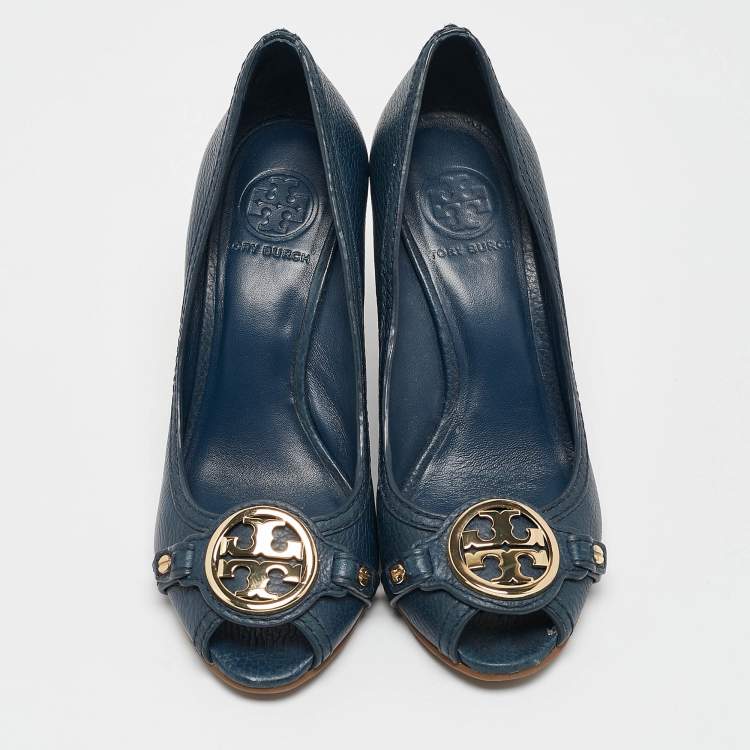 Pre Owned Tory Burch Navy Blue Leather Metal Logo Wedge Pumps Size 37.5
