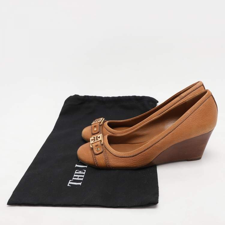 Pre Owned Tory Burch Tan Leather Wedge Pumps Size 38