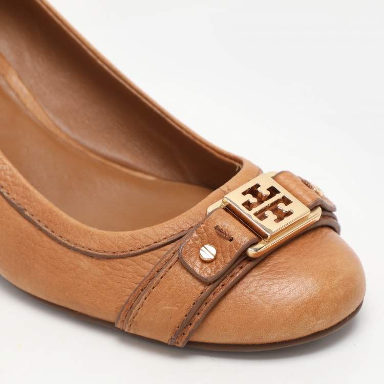 Pre Owned Tory Burch Tan Leather Wedge Pumps Size 38
