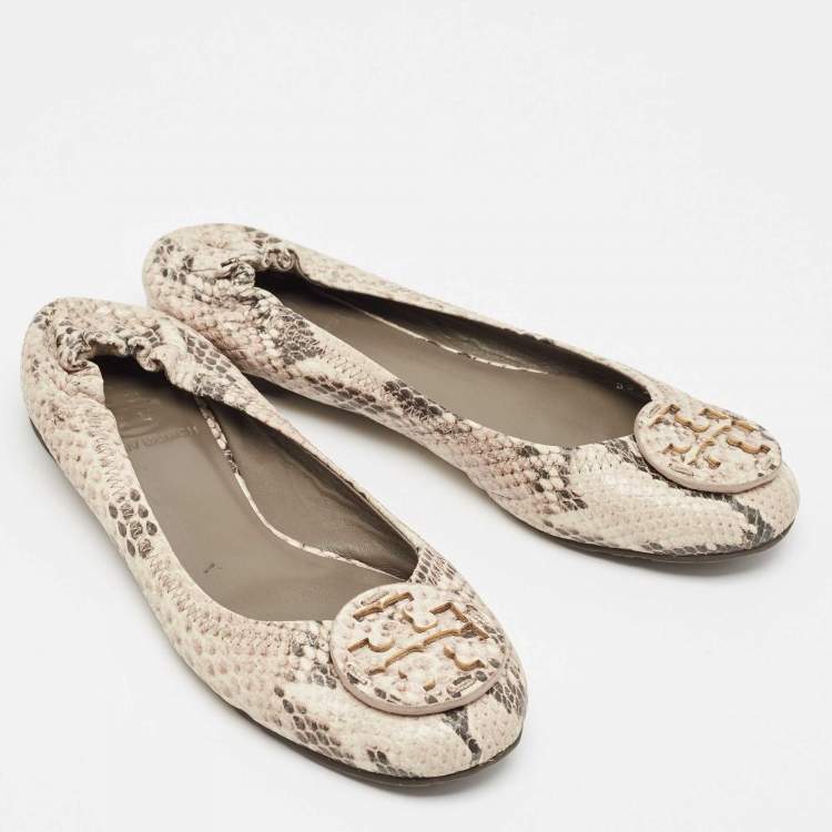 Pre Owned Tory Burch Cream/Black Python Embossed Leather Reva Scrunch Ballet Flats Size 36