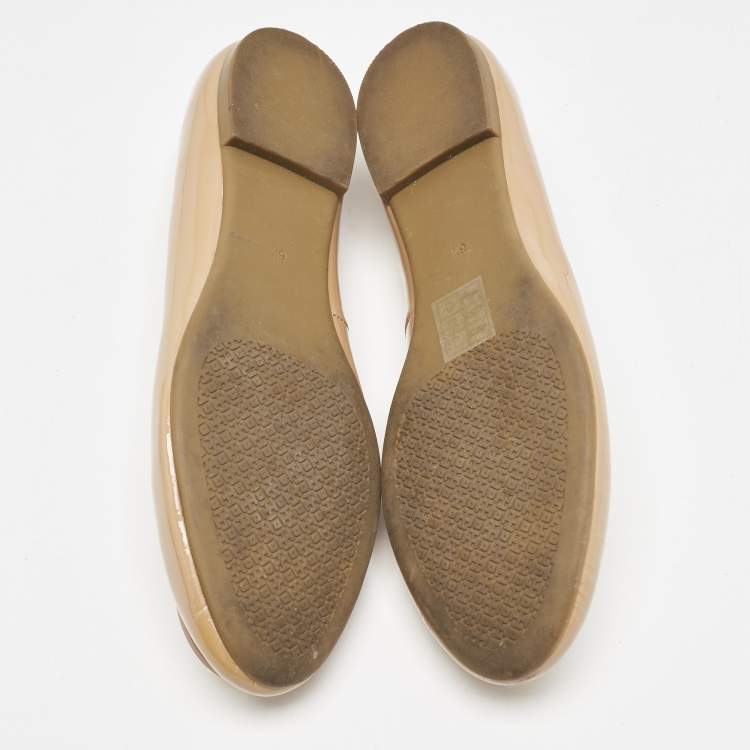 Pre Owned Tory Burch Beige Patent Leather Claire Ballet Flats Size 37