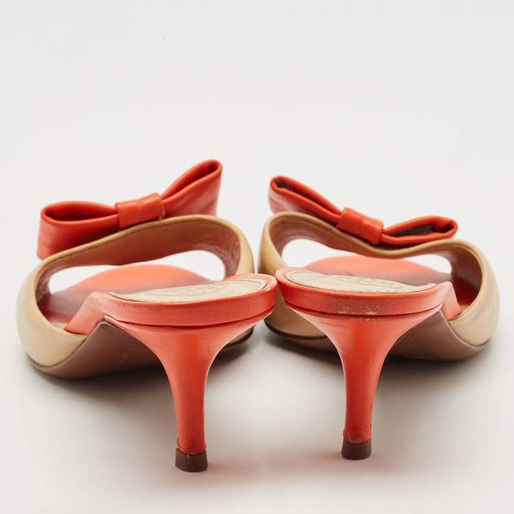 Pre Owned Tory Burch Beige/Orange Leather Bow Slide Sandals Size 39.5